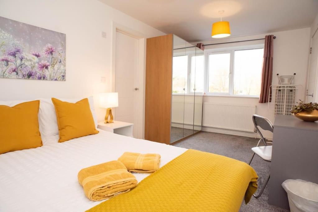 Panorama House, Modern 3-Bedroom Apartment 3, Oxford Kidlington Esterno foto