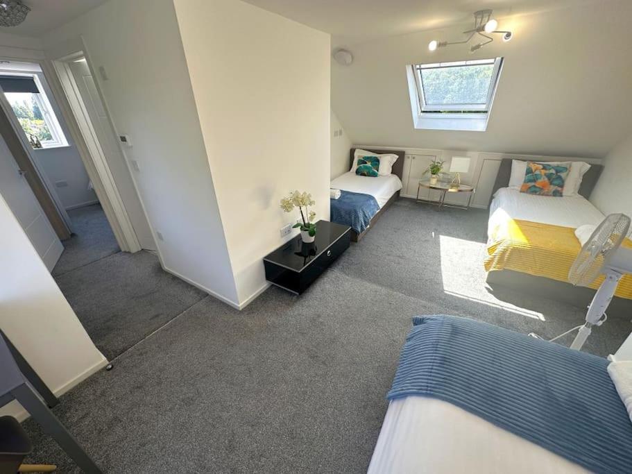 Panorama House, Modern 3-Bedroom Apartment 3, Oxford Kidlington Esterno foto